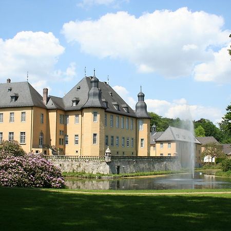 Hotel Schloss Dyck Jüchen Kültér fotó
